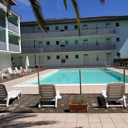 Aparthotel Pineta Principina a Mare